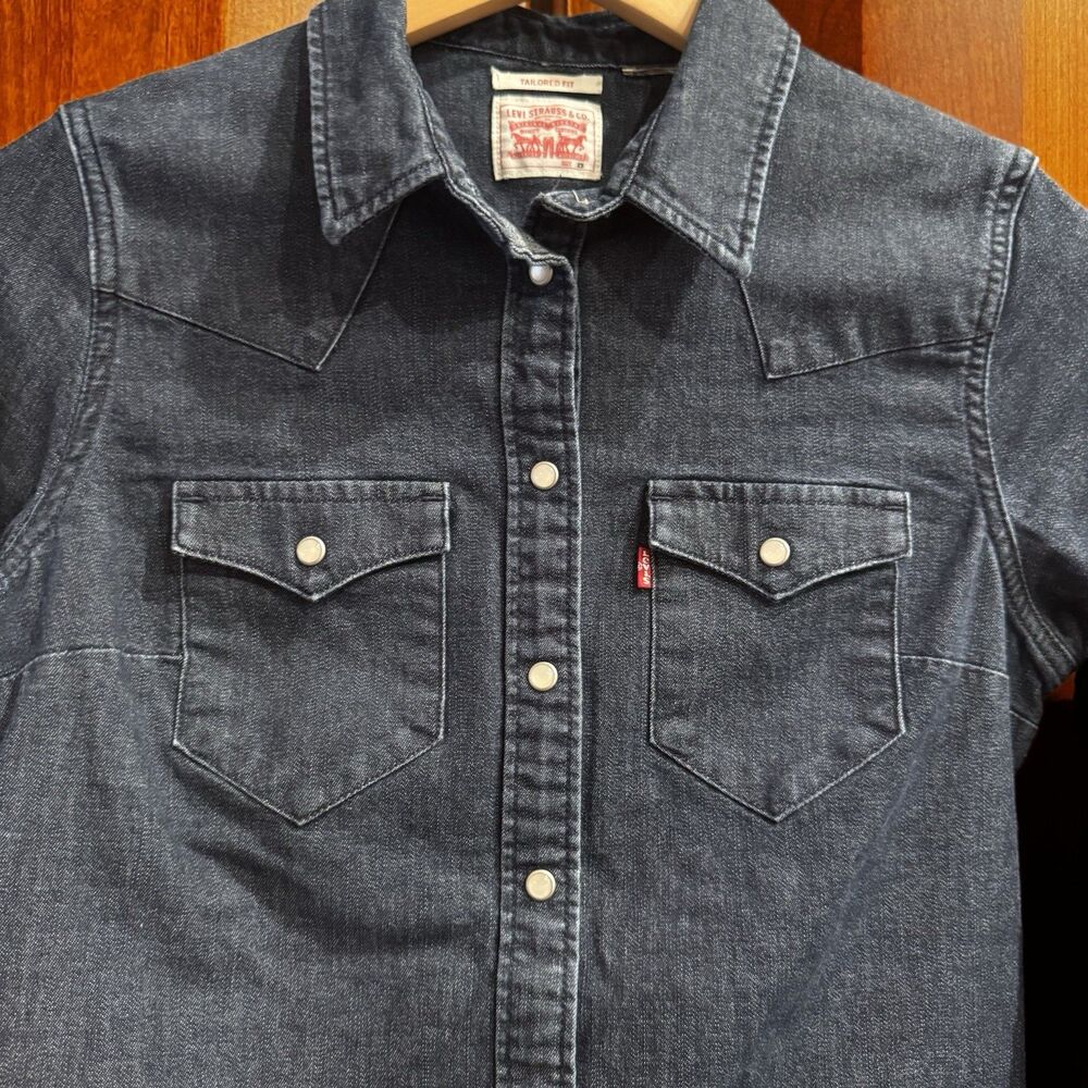 Levi’s Women's Indigo Denim Western Snap Shirt Tailored Fit XS - Picture 5 of 12